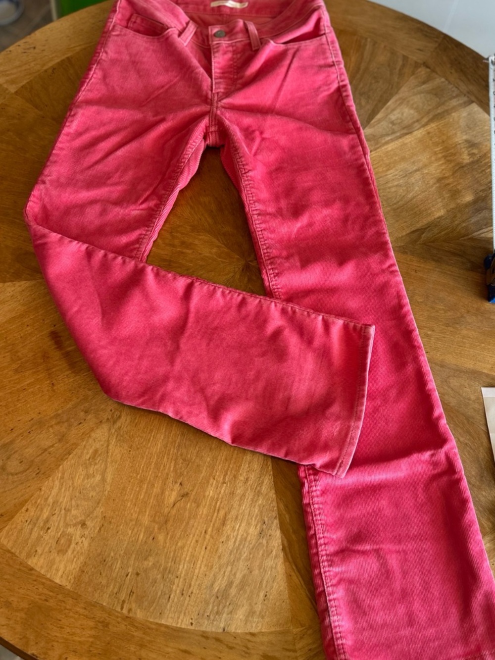 Levi's soft Pink Barbiecore coquette Corduroy Jeans size 27/32 - Picture 5 of 12